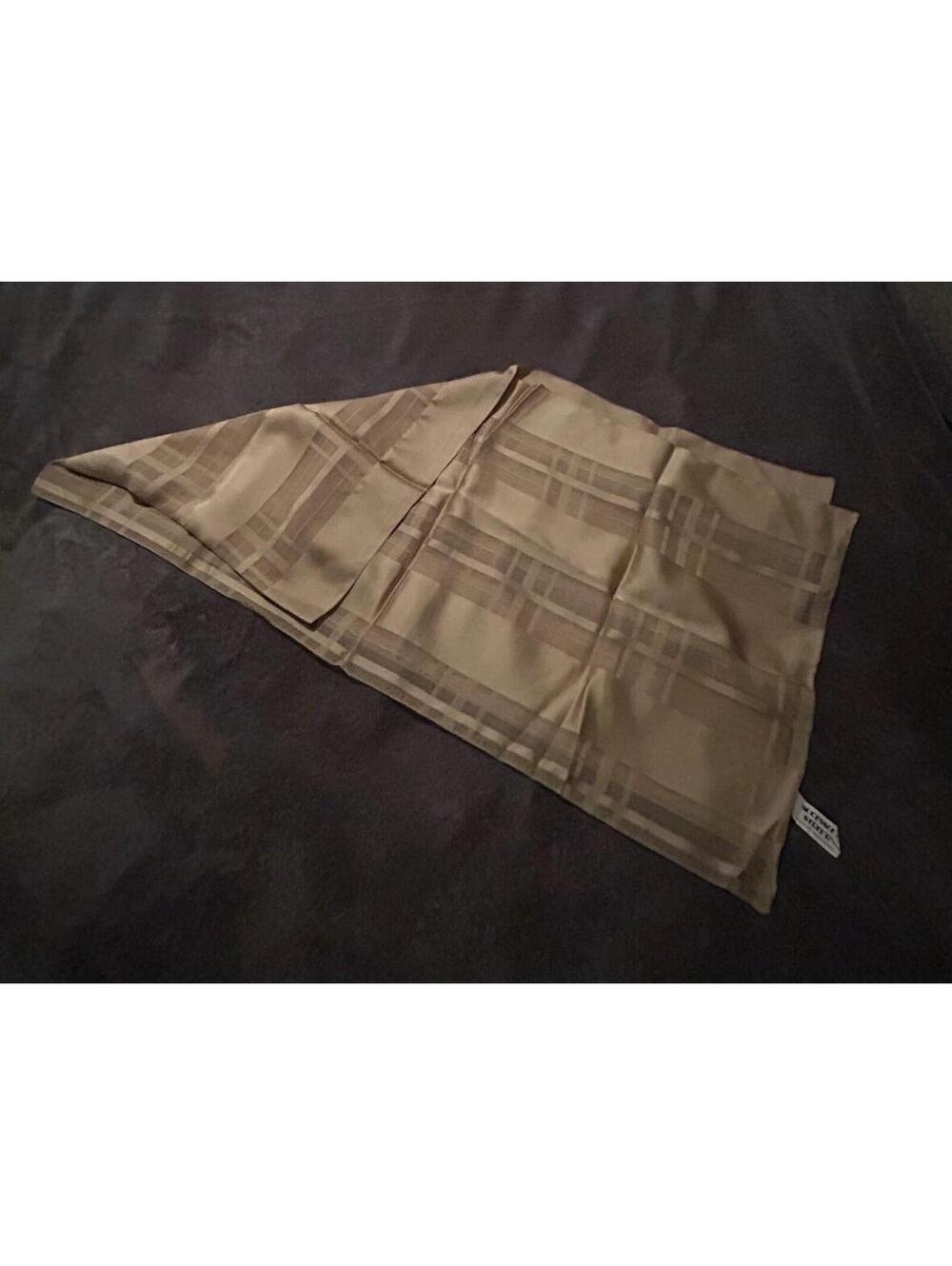Beige Accessory Street Scarf - Pre-owned